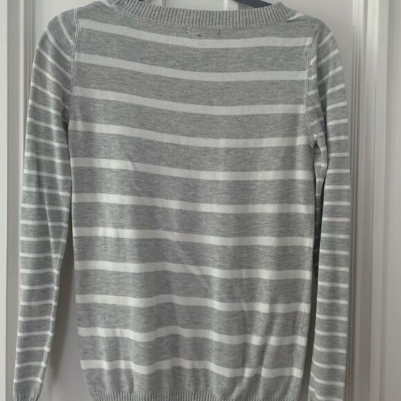 T/O grey/cream striped sweater M - Picture 3 of 3